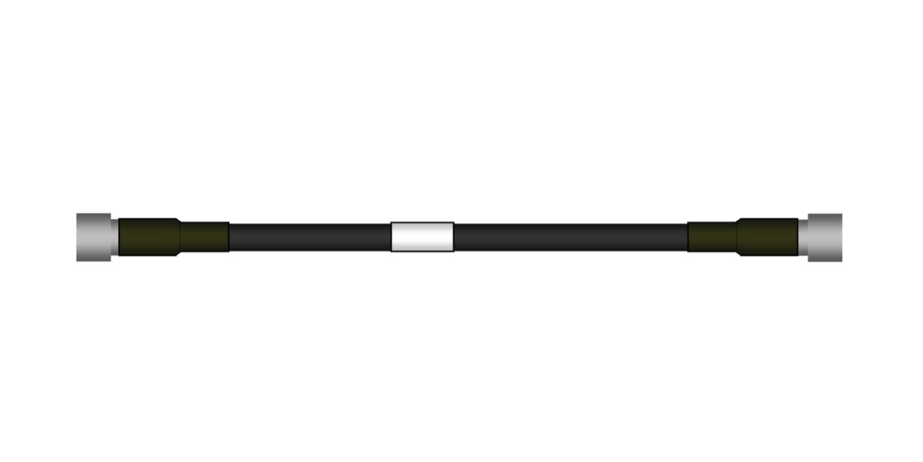 Een zwarte kabel met zilveren connectors aan beide uiteinden.