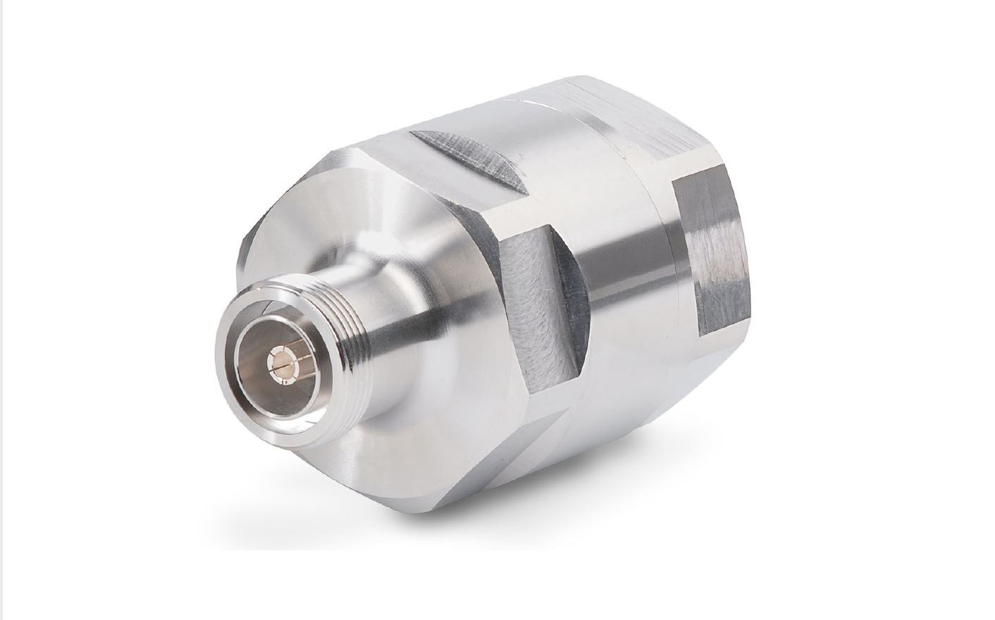 Metalen adapter met zeshoekige schouders en schroefdraad.