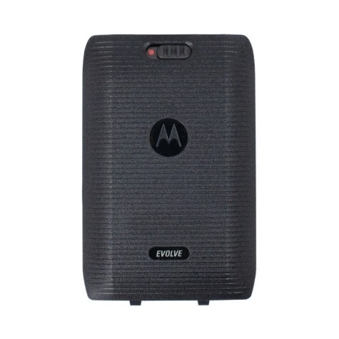 Zwarte Motorola batterij met EVOLVE-label, gestructureerd oppervlak.