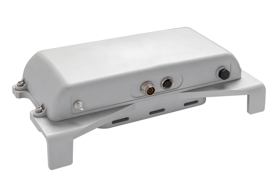 Wit elektronisch apparaat met twee ronde connectors.