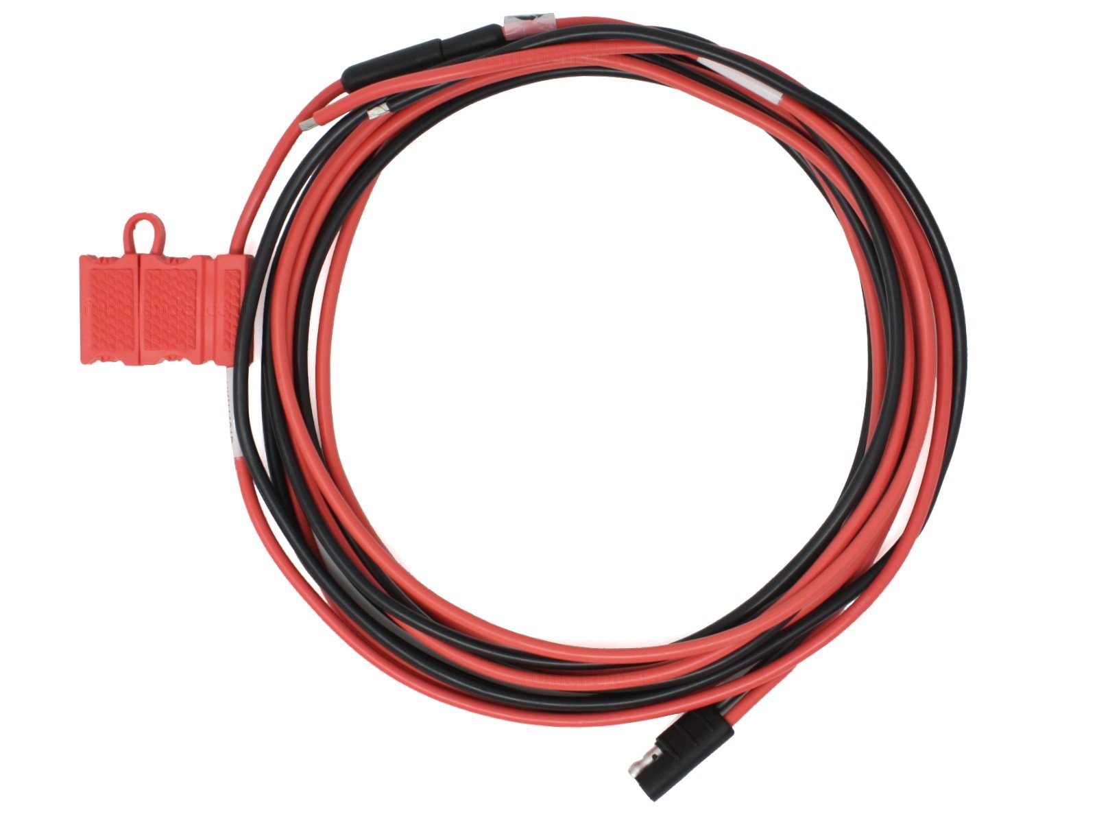 Red and black cable with connector arranged in a circle.