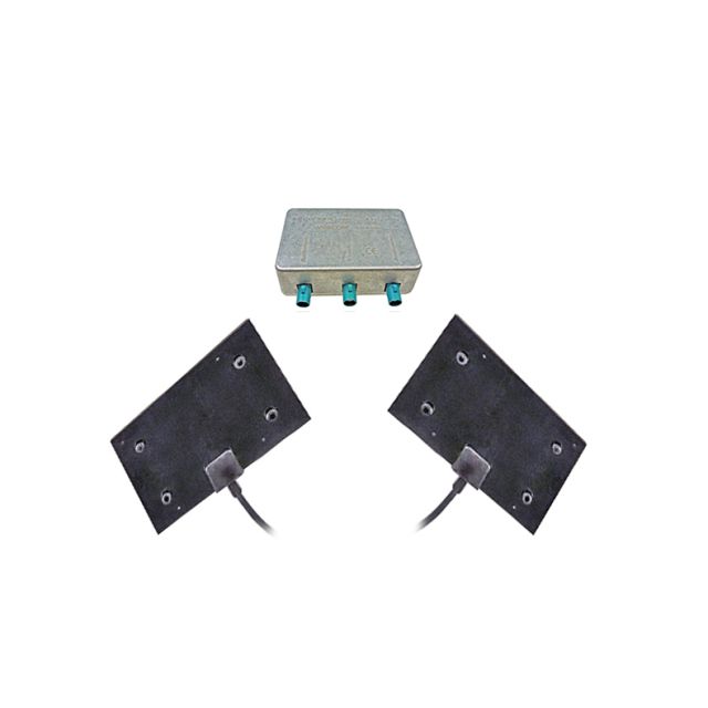 Electronic unit above two black plates with cable connection