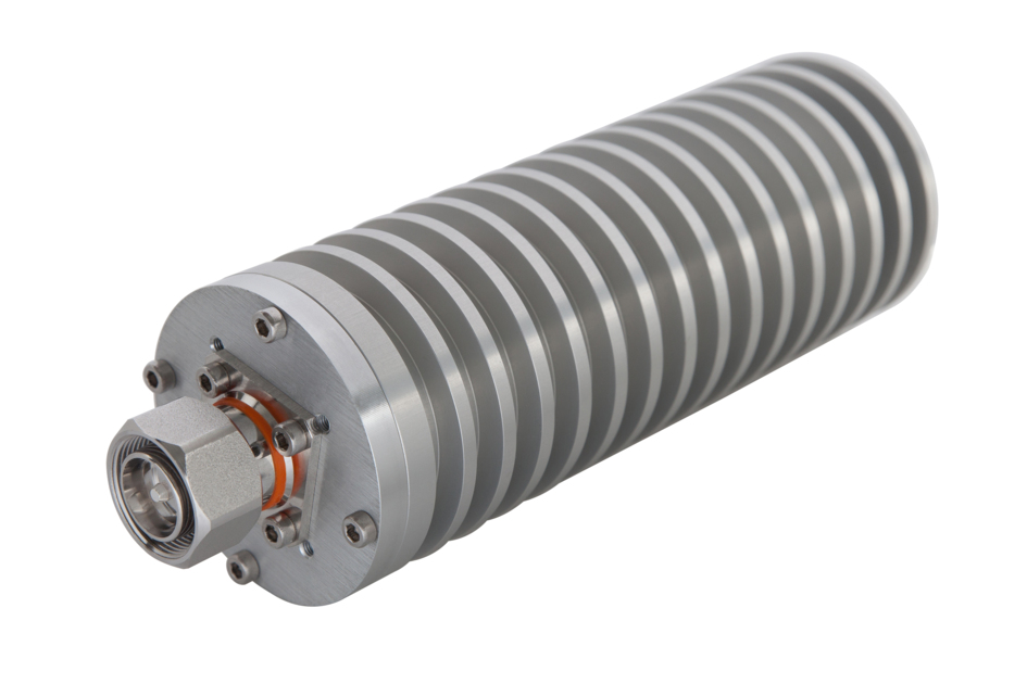 AND Low PIM Afsluitweerstand, 30 W, frequentiebereik 340-6000 MHz, 4.3-10 connector Cilindrisch metalen onderdeel met groeven en een geschroefd einde.
