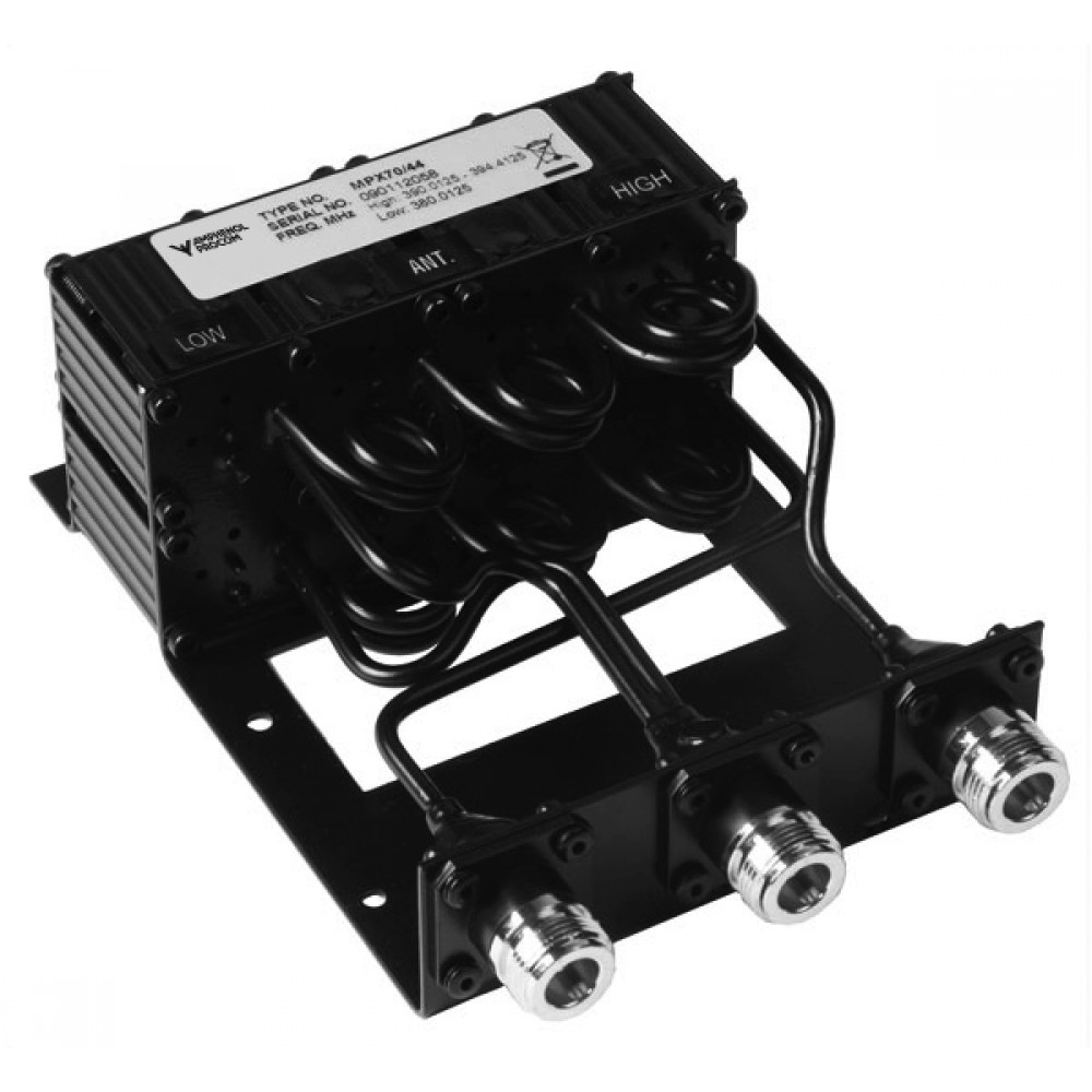 Commutateur électronique noir-argenté avec trois connecteurs.