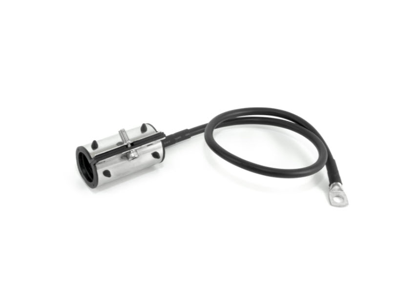 Cilindrische metalen adapter met kabel en oogje.