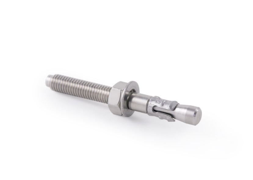 Boulon d'ancrage en métal avec filetage et écrou hexagonal sur fond blanc.