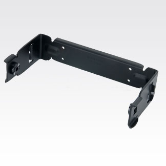 7000-00752416_mot_01.jpg Zwarte metalen beugel met gaten, rechthoekige vorm, licht gebogen.