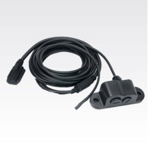 Zwarte kabel met stekkers en sensor