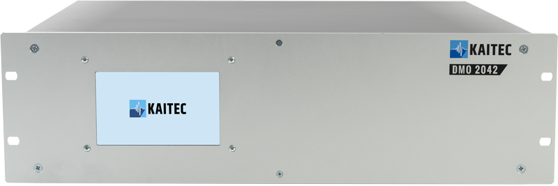 KAI DMO 2042-1B - S/E apparaatmodule, 1 kanaal, 3 HE, 12 VDC, geprogrammeerd op OV-R Zilverkleurig apparaat met logo en label DMO 2042.