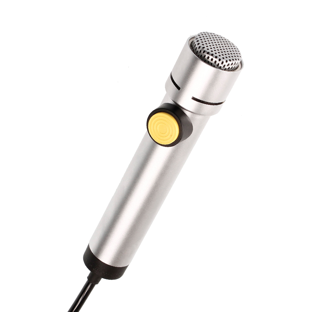 Zilveren microfoon met gele knop.