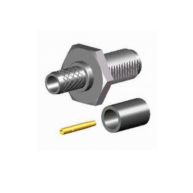 Trois composants techniques : connecteur métallique, manchon, insert cylindrique.