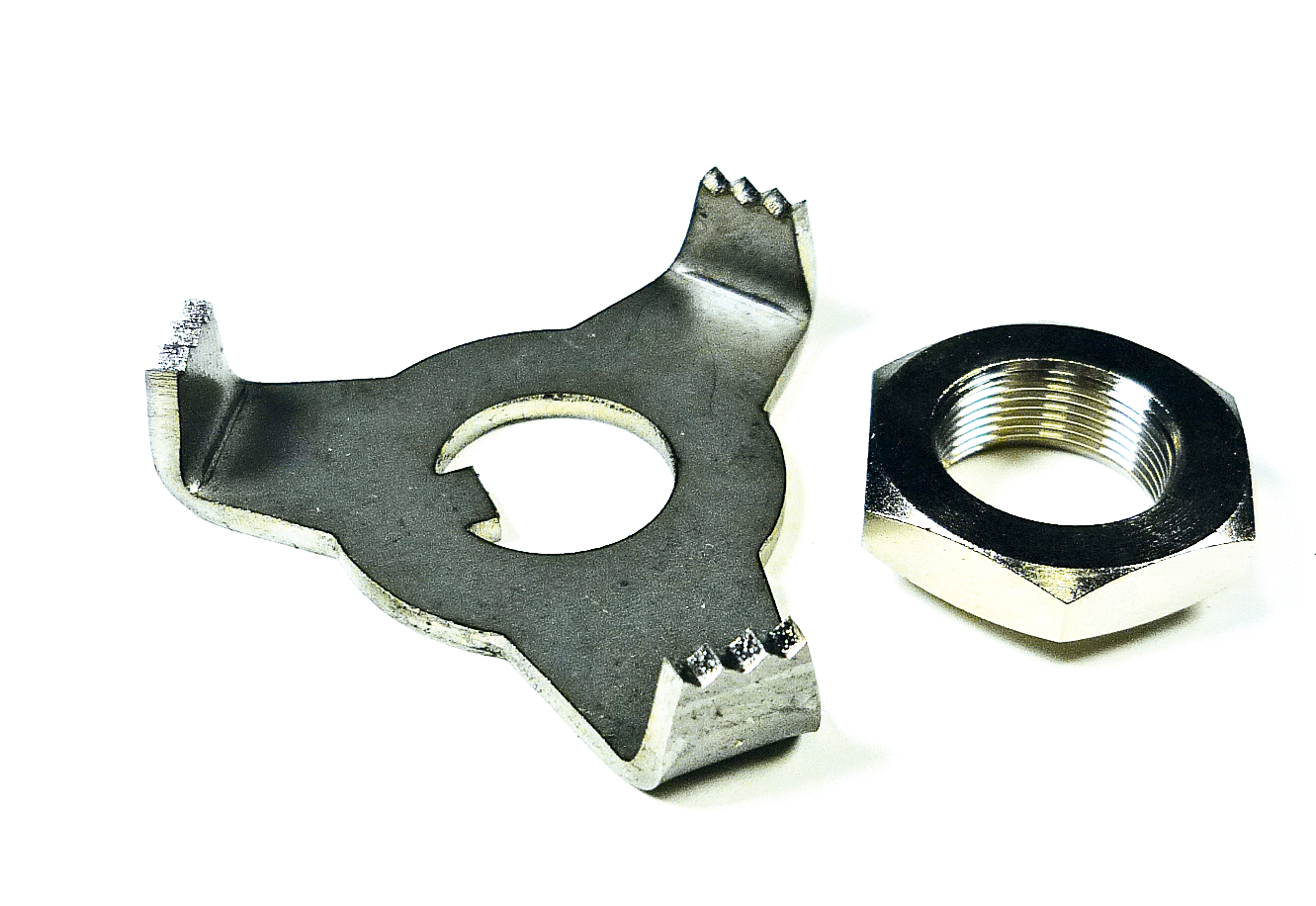 Raccord métallique avec rondelle de sécurité, écrou hexagonal.