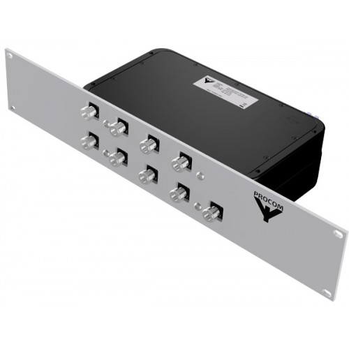 7000-00570400_pro_01.jpg Elektronisch apparaat met acht aansluitingen op een metalen plaat.
