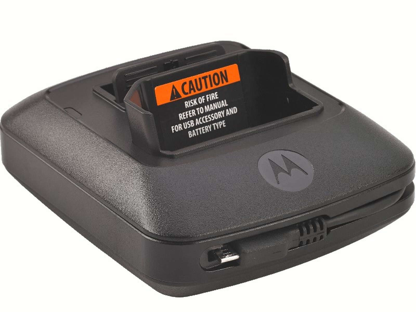 7000-00437800_mot_01.jpg Zwarte lader met USB-poort en brandrisicowaarschuwing.
