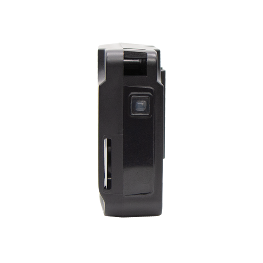 Zijaanzicht van een zwarte compacte camera met lens en zoeker.
