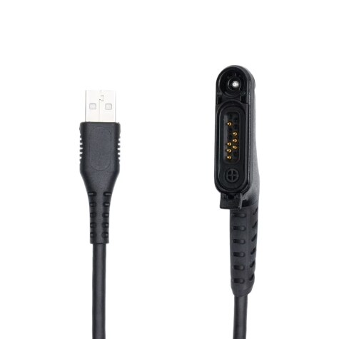 Zwarte USB-kabel met twee verschillende connectors.