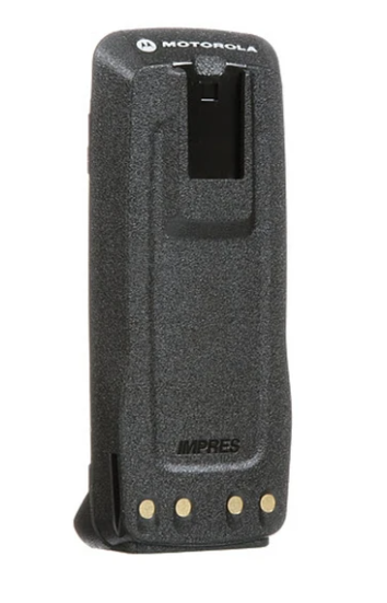 Zwarte Motorola radioaccu met IMPRES-technologie.